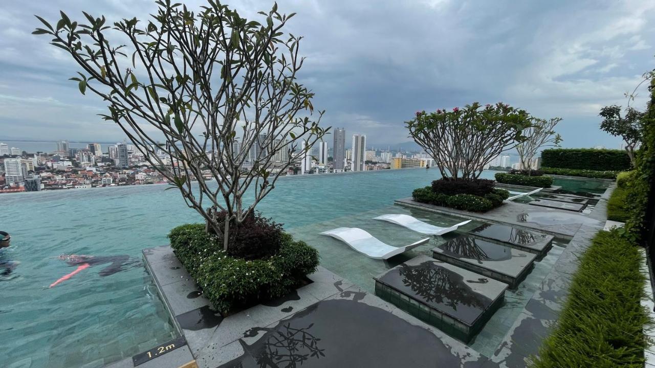 Beacon Executive Suite At Georgetown For 10Pax And 2 Bed Room Екстер'єр фото