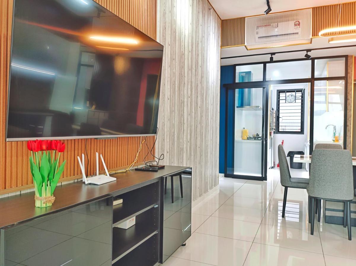 Beacon Executive Suite At Georgetown For 10Pax And 2 Bed Room Екстер'єр фото