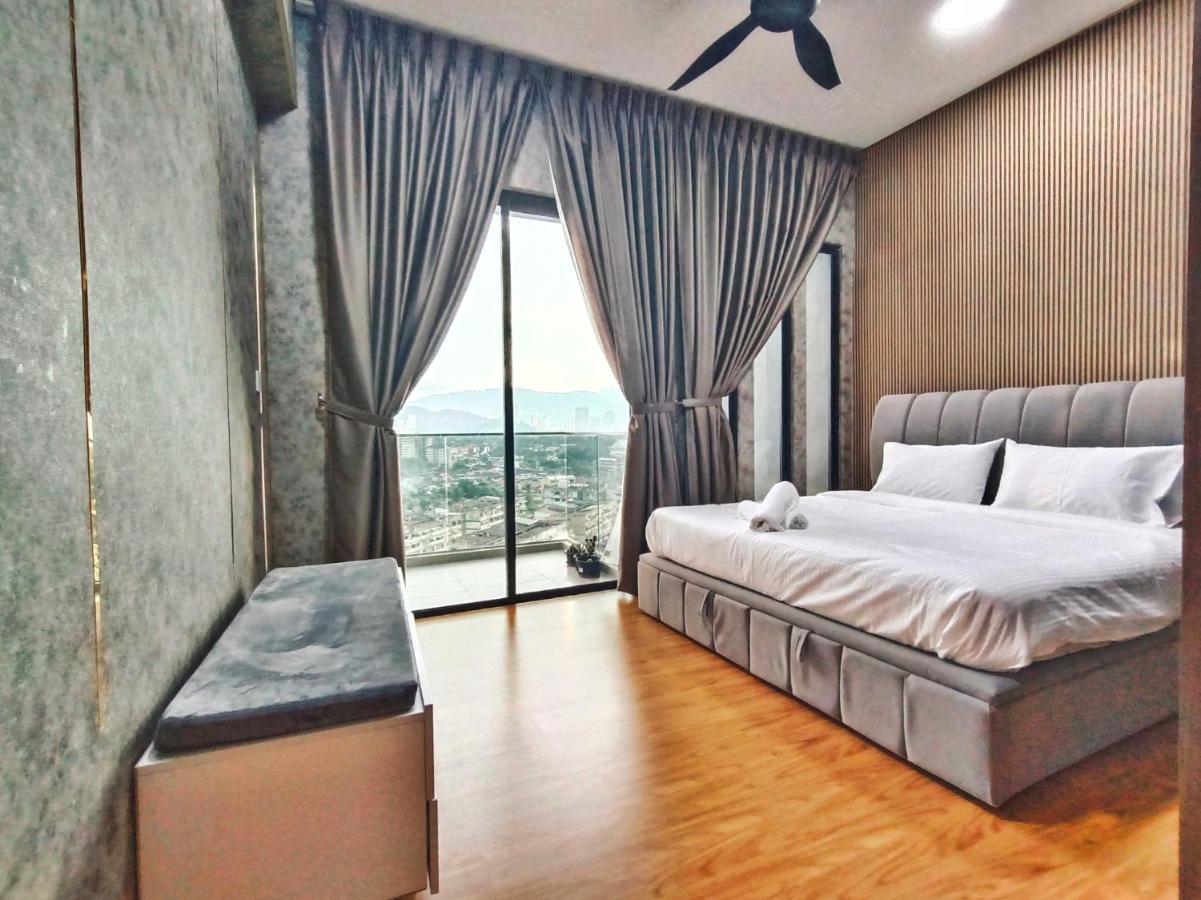 Beacon Executive Suite At Georgetown For 10Pax And 2 Bed Room Екстер'єр фото