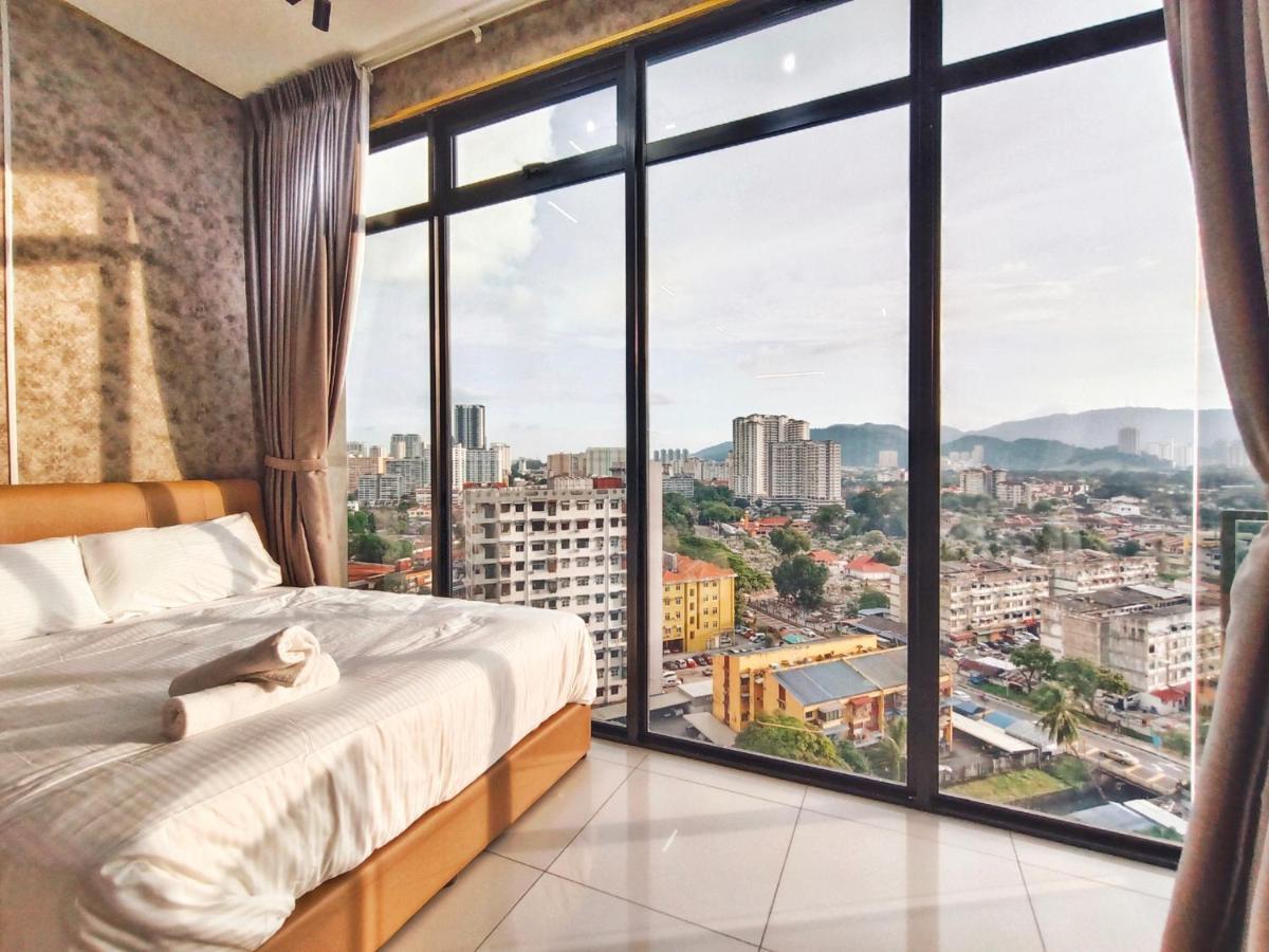Beacon Executive Suite At Georgetown For 10Pax And 2 Bed Room Екстер'єр фото