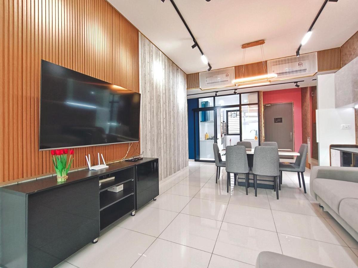 Beacon Executive Suite At Georgetown For 10Pax And 2 Bed Room Екстер'єр фото