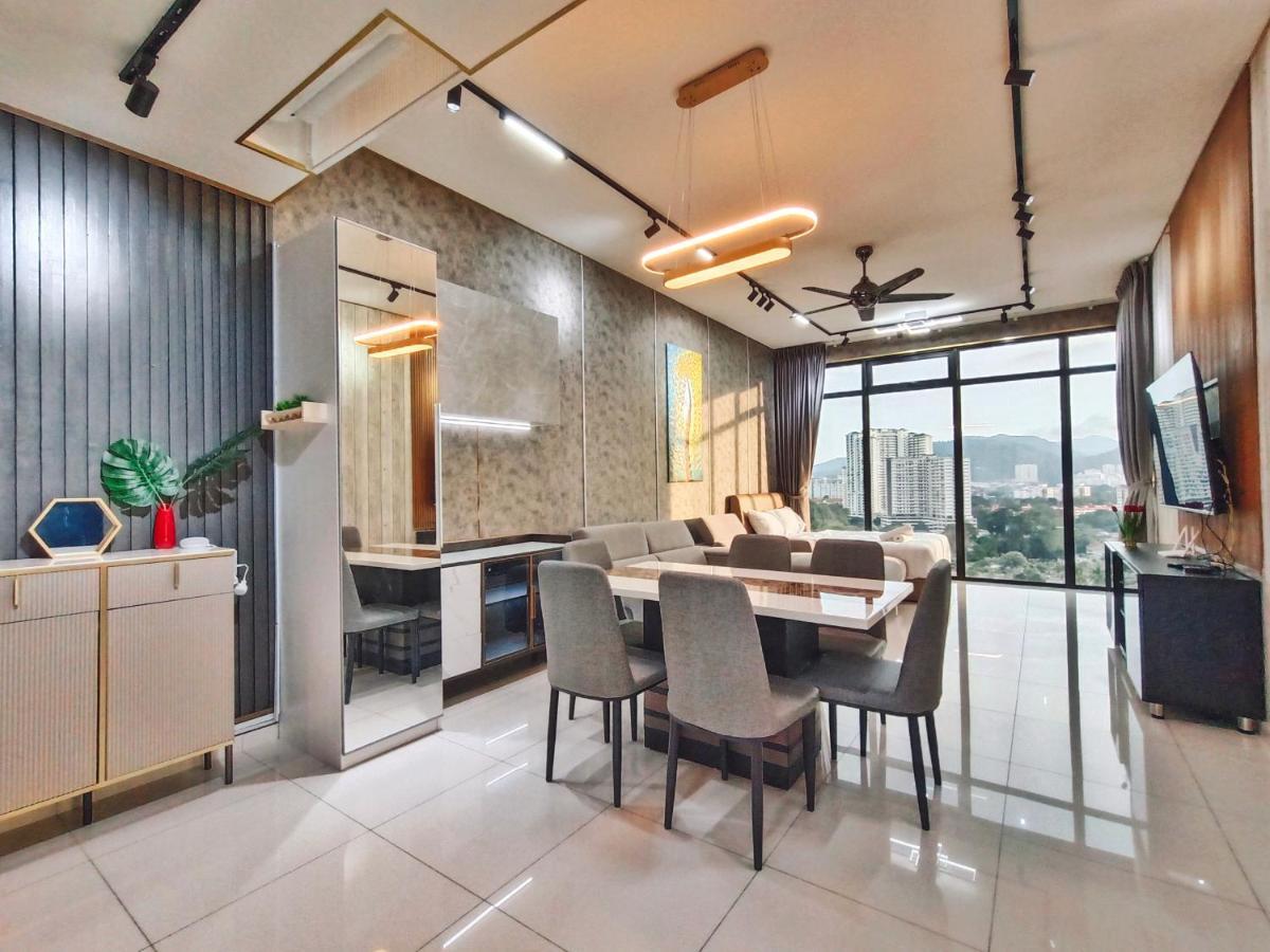 Beacon Executive Suite At Georgetown For 10Pax And 2 Bed Room Екстер'єр фото