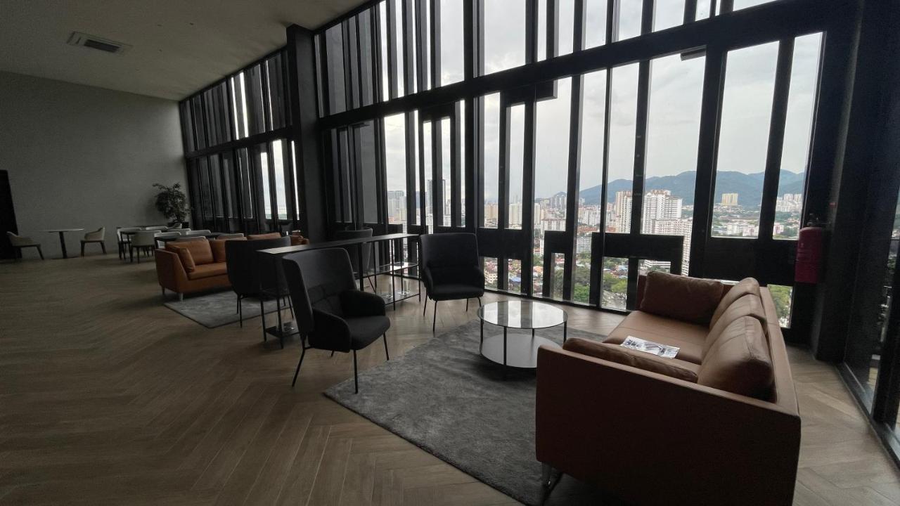 Beacon Executive Suite At Georgetown For 10Pax And 2 Bed Room Екстер'єр фото